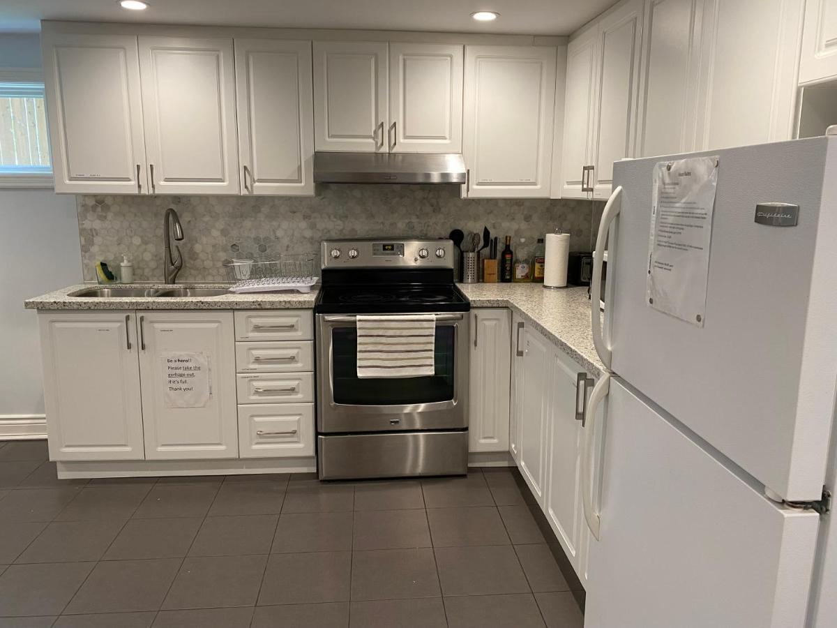 Yonge And Finch Subway !S Spacious And Modern Private Bd With Shared Bathroom Toronto Exteriér fotografie